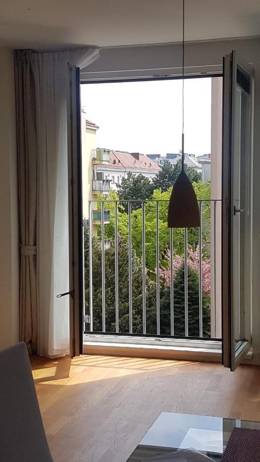 Modernes Studio-Apartment Nahe Zentrum Mit Garagenplatz Wien Ngoại thất bức ảnh